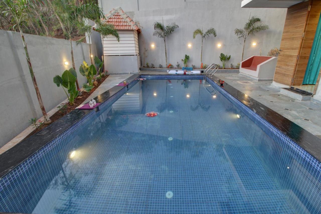 Euphoria Luxury Villa - 5Bhk - Private Pool - Jacuzzi, Baga Exterior foto
